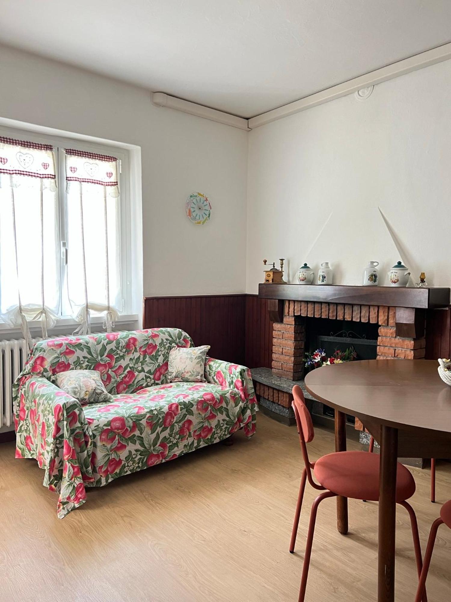 Lanzo D'Intelvi “La Marinella” Apartment ภายนอก รูปภาพ